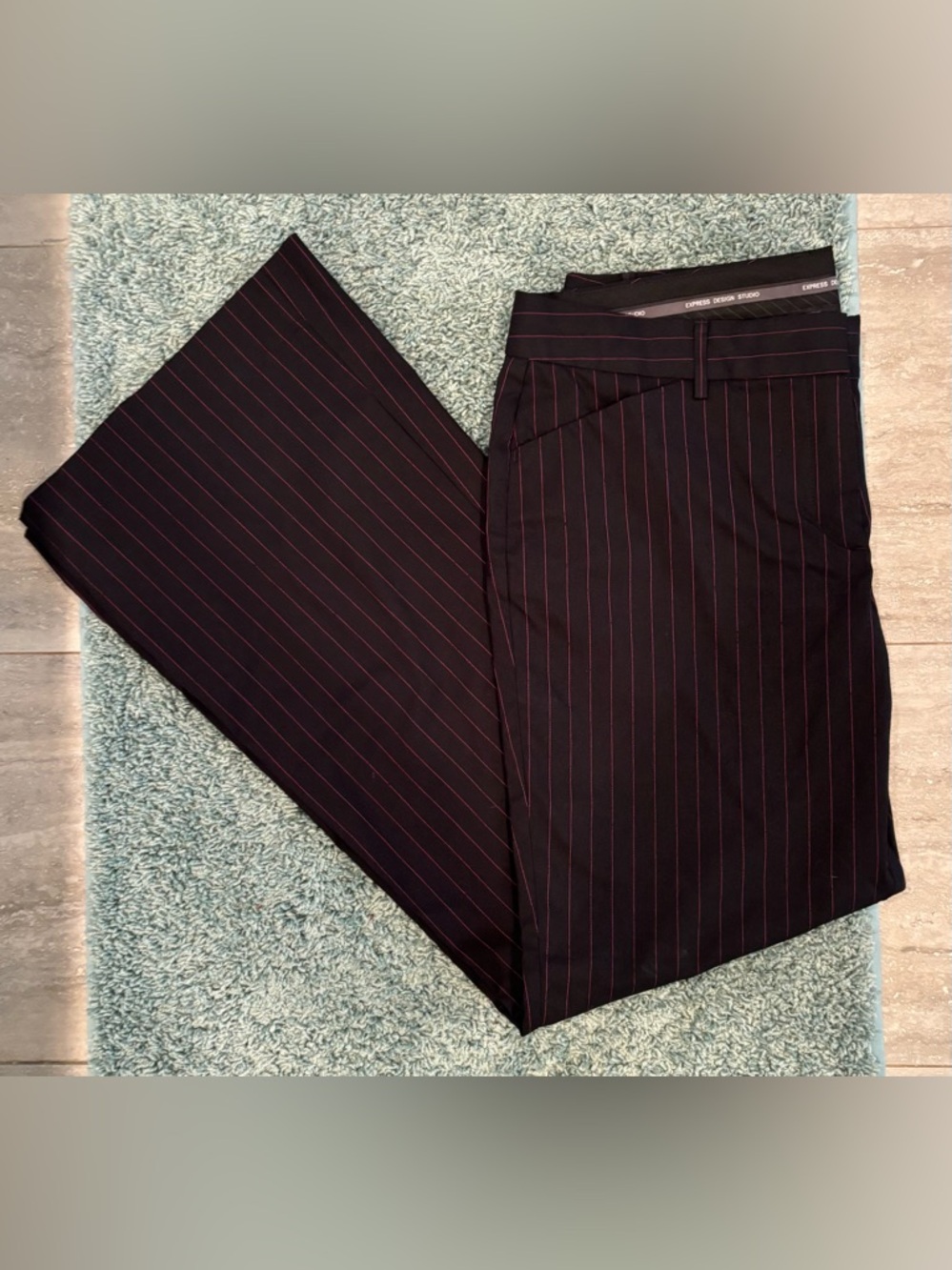NWT Express Black Pants with Pink Pinstripes Size 10
